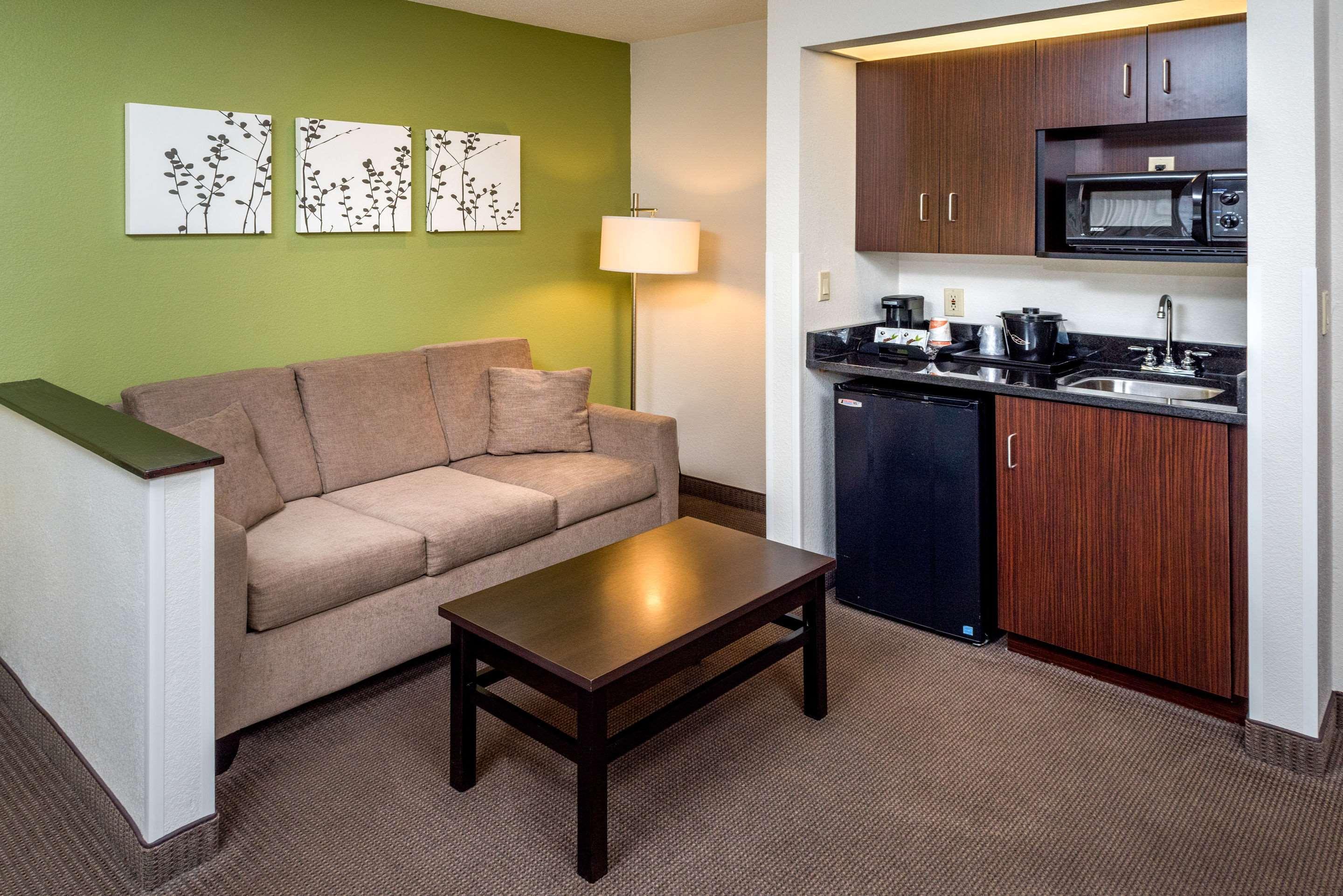 Sleep Inn & Suites Cross Lanes - South Charleston Экстерьер фото