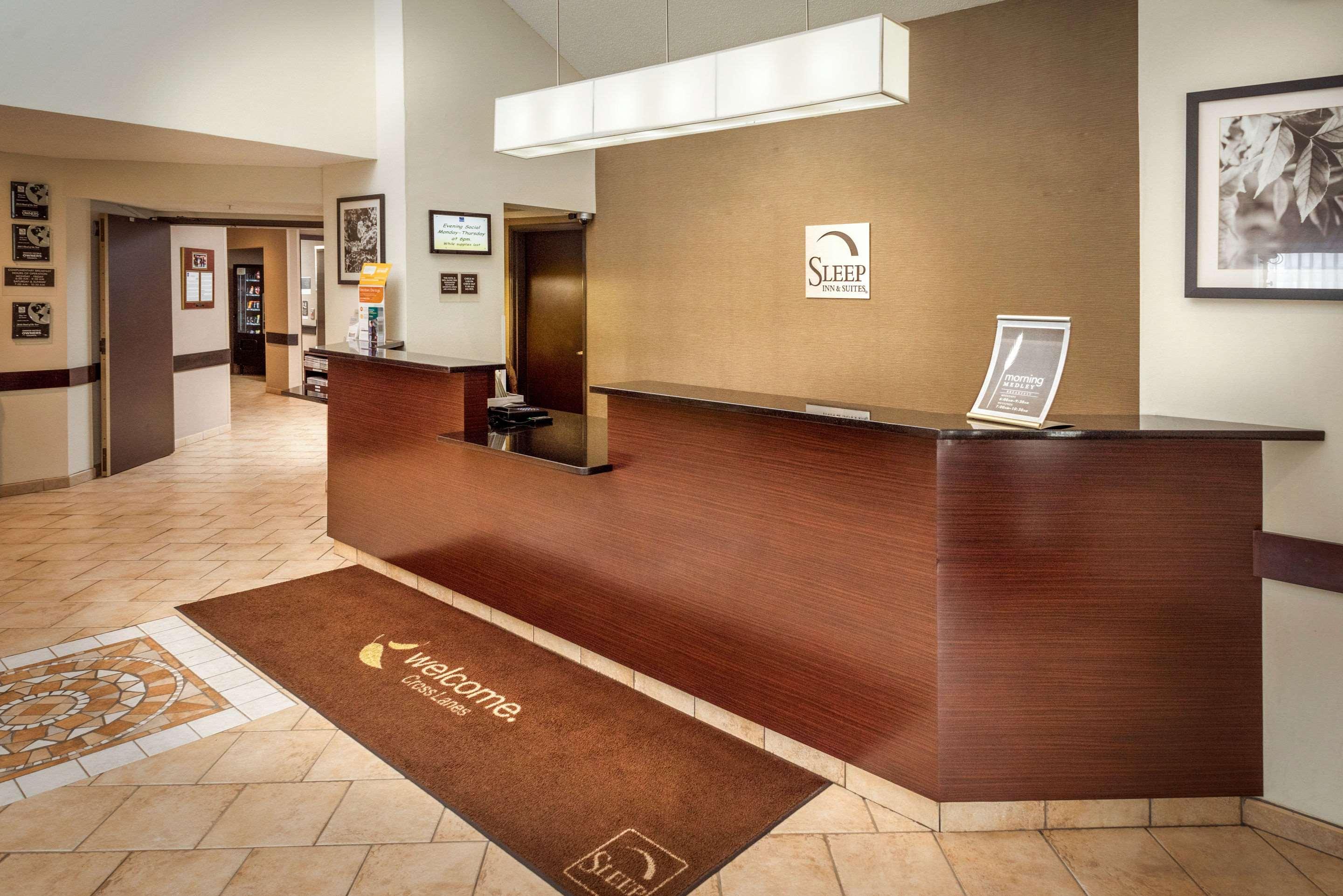 Sleep Inn & Suites Cross Lanes - South Charleston Экстерьер фото
